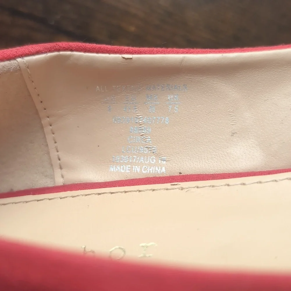 Metaphor Red Pointed Toe Flats Size 9 | Crystal Rhinestone Buckle Party